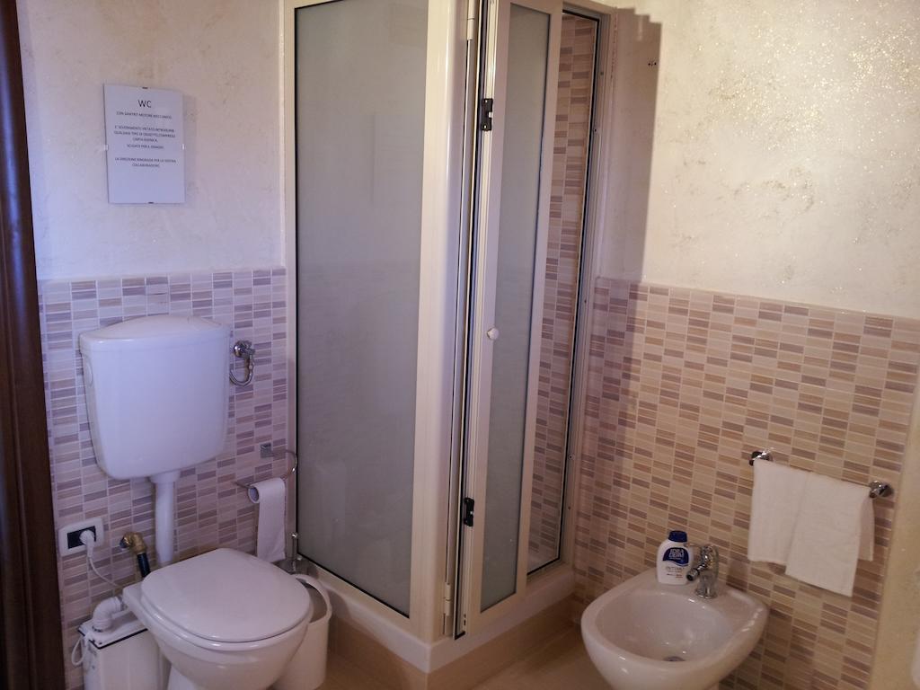 B&B Suite Viagrande Bilik gambar
