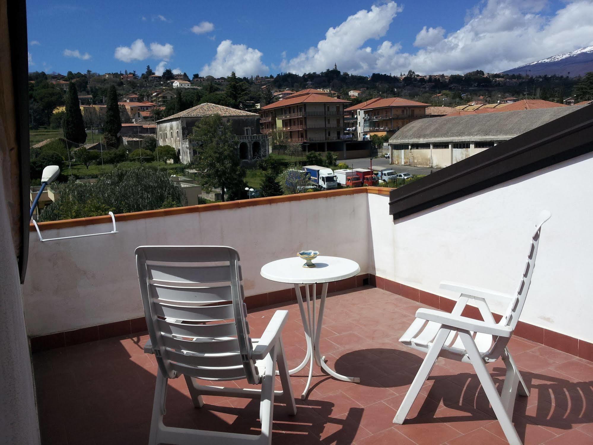 B&B Suite Viagrande Luaran gambar